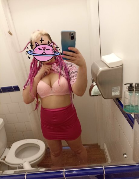 フィリピン人オンリーファンズ ポルノ 写真