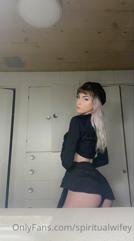 spiritualwifey 高品質スター ギャラリー