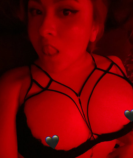 pau lich エロティックなポルノスター 写真