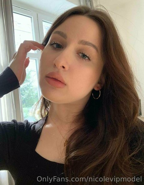 scientist sofi 高品質モデル 写真