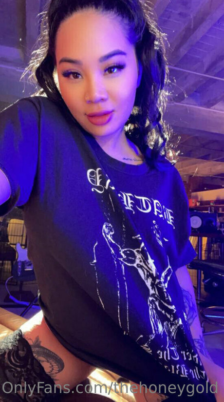 エボニートップオンリーファン セクシー アーカイブ