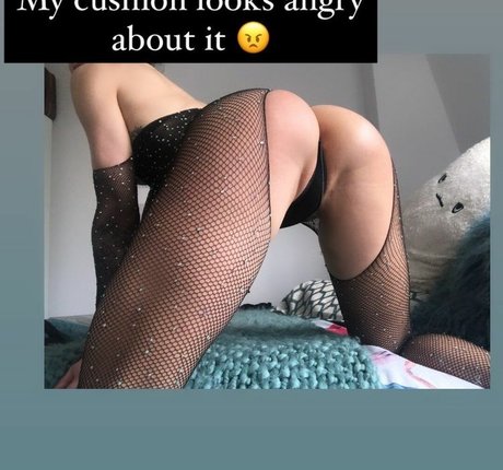 2人のオンリーファンズ ヌード 写真