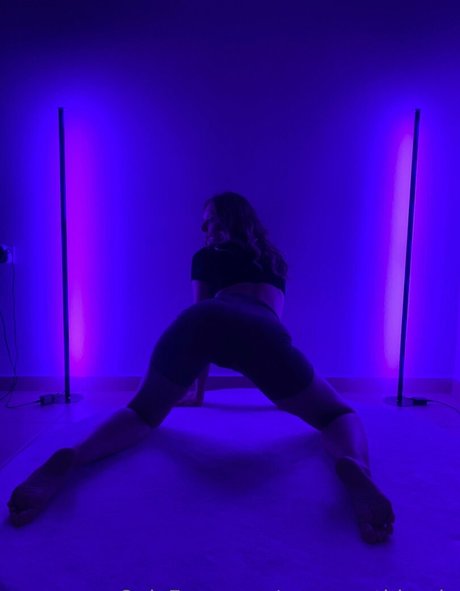 熟女オナニーオンリーファンズ セクシー裸 ギャラリー