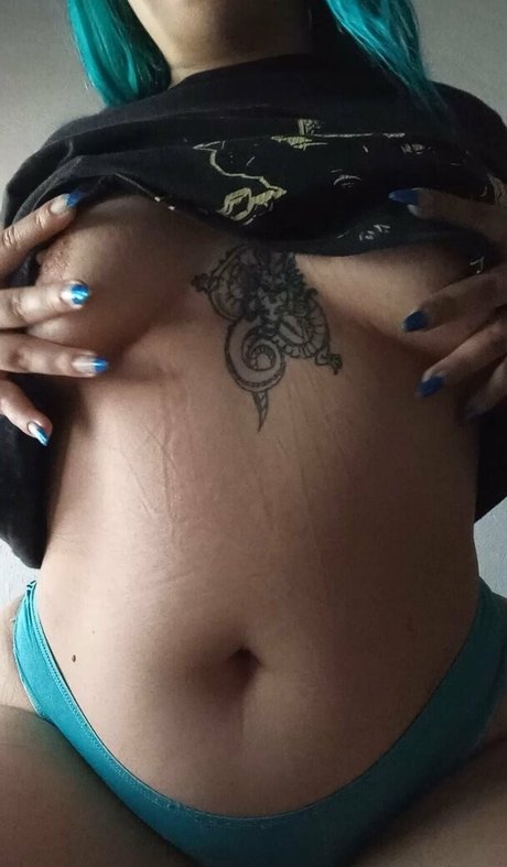 イギリスのおばあちゃんオンリーファンズ アートxxx 写真