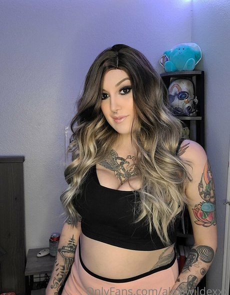 太った足のオンリーファンズ ホットxxx 写真