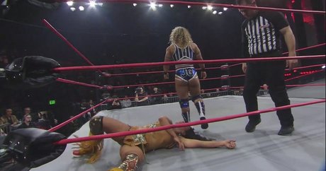 熟女 2P オンリーファンズ ヌード ギャラリー