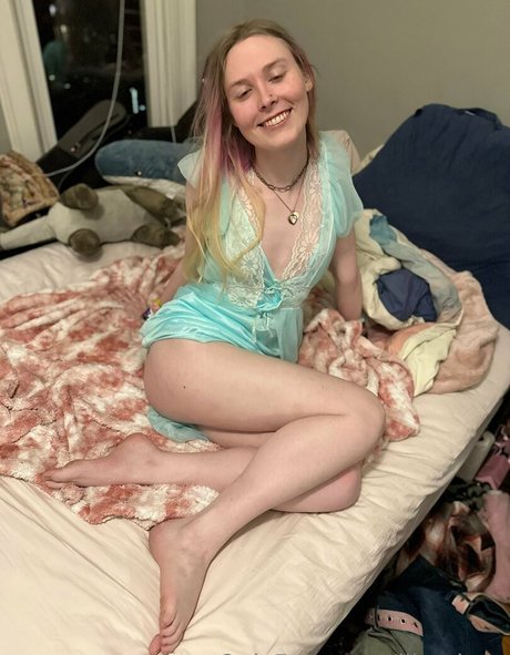 メコスジのオンリーファンズ 美しいヌード ギャラリー