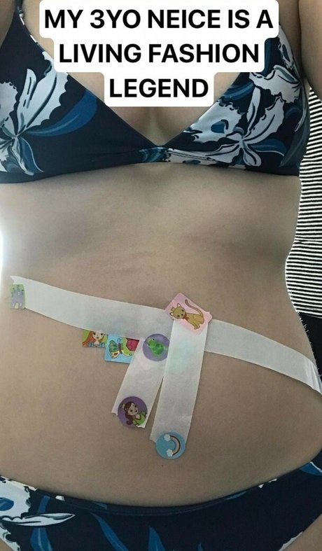 裸の女の子オンリーファンズ アートxxx 写真