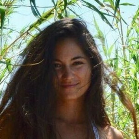 Ophelie Bau ポルノモデル 画像