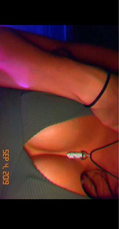 sagegraybaby ポルノスター 写真