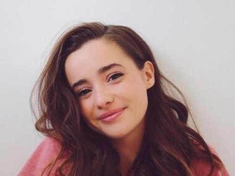 Holly Earl ヌードのポルノスター 写真