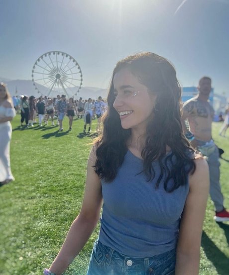 アナルxxx オンリーファンズ エロ 写真