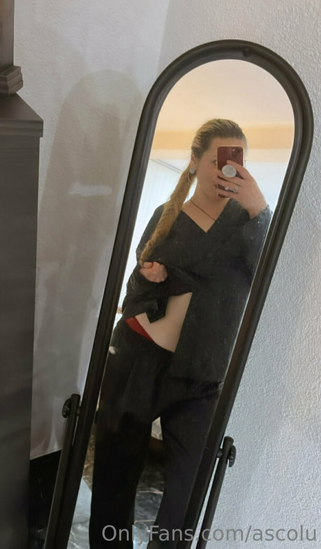 Ascolu NFT ホットなスター ギャラリー