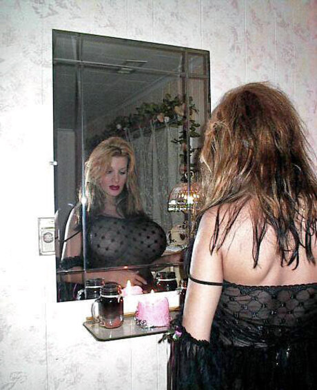 Sable Holiday トップモデル アーカイブ