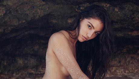 Mathilde Lasry セックス女優 画像