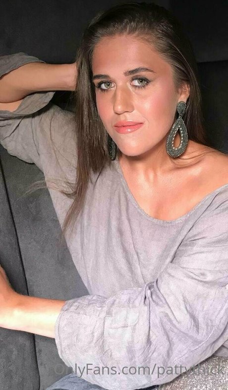 BBC 後背位 オンリーファンズ えろた 写真