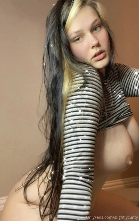 熟女 2P オンリーファンズ 美しい ギャラリー