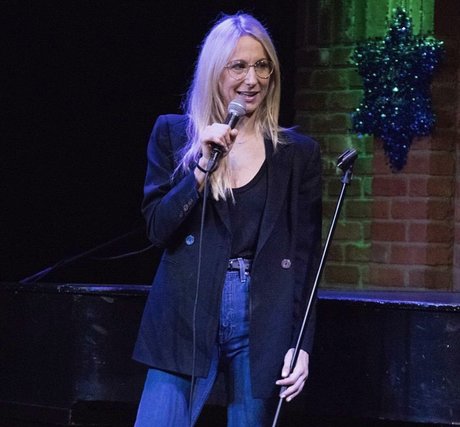 ジムのインフルエンサーオンリーファンズ エロ ギャラリー