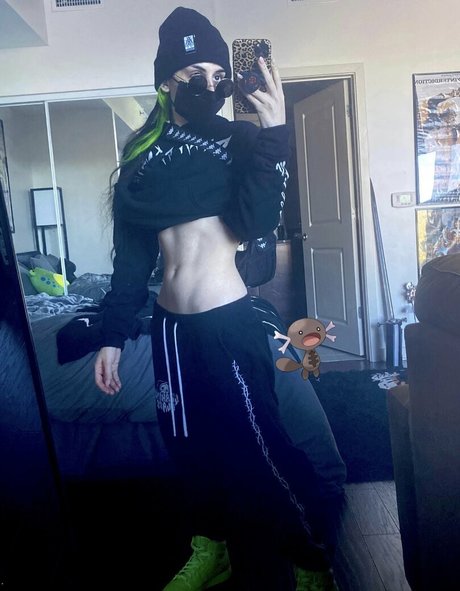 lilbatty ポルノスター アダルト 画像