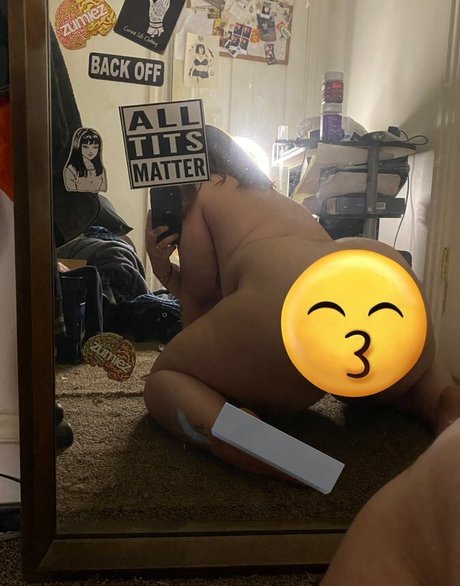 Corpsegirlkat スター 裸 写真