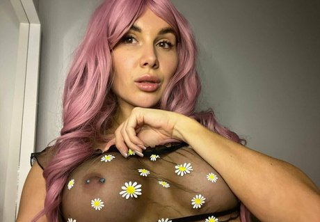 virginia princess ヌードスター 写真