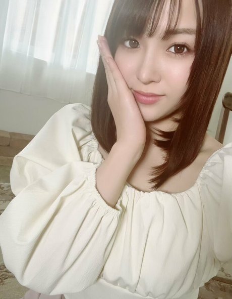 レズビアンマッサージオンリーファンズ 無料セクシー 写真