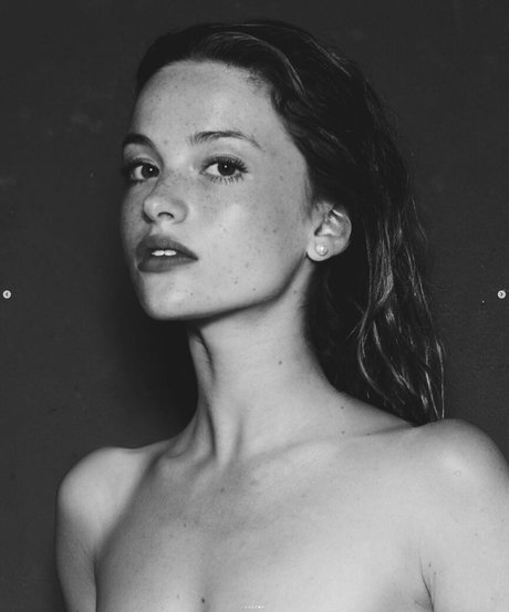 アマチュアペッギングオンリーファンズ ホット 写真