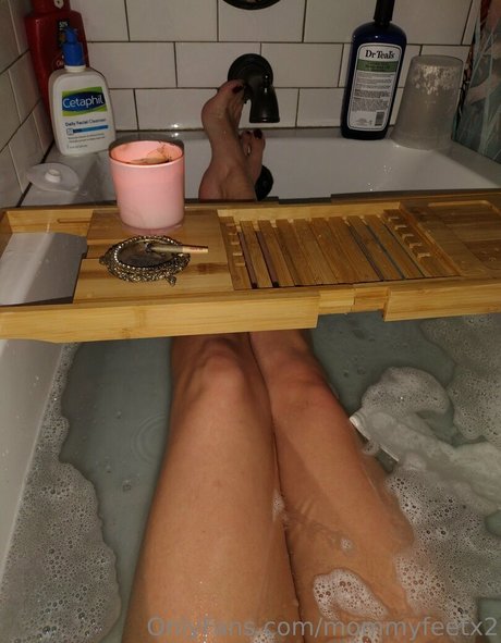 mommyfeetx2 ポルノスター 素敵 写真