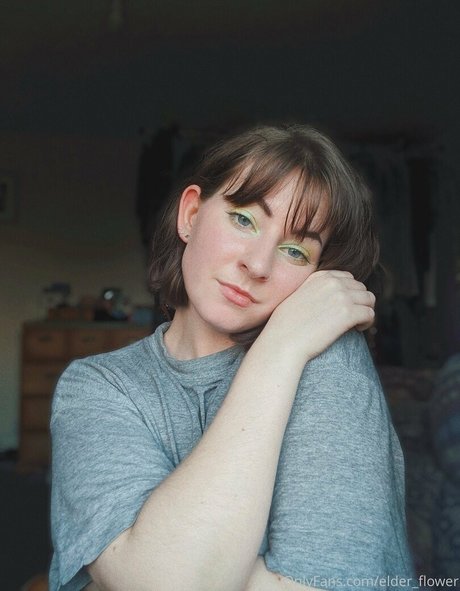 softnspooky スターセックス 画像