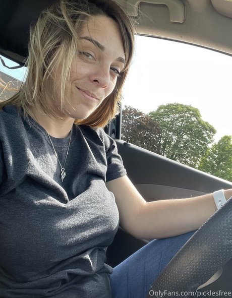 picklesfree アダルトモデル 画像
