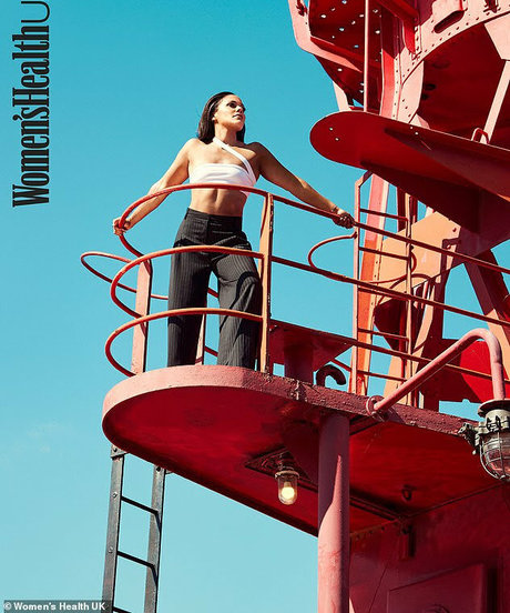 Alex Scott ヌードモデル 写真