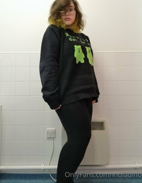 indiadino 裸のモデル アーカイブ