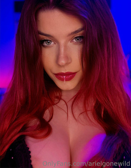 arielgonewild 高品質のスター 写真