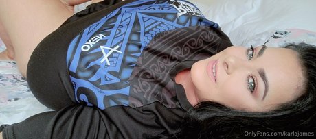 足 熟女 オンリーファンズ アートポルノ ギャラリー