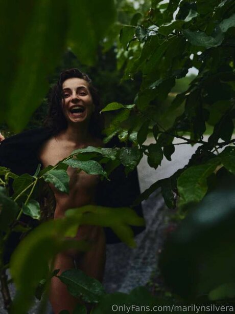 Little Lilu 無料スター 写真