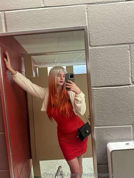 Crossdresser Cutie Vip スター 裸 写真