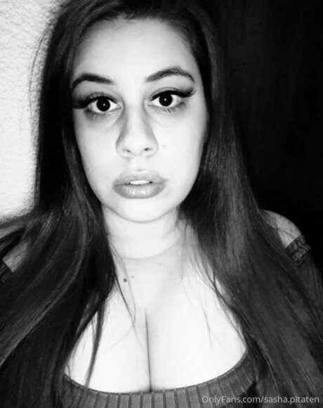 Sashadoe セクシーモデル 写真