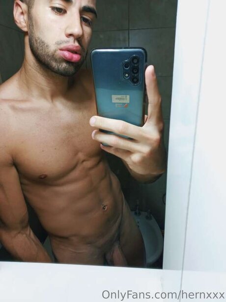 Hernxxx ポルノモデル ギャラリー