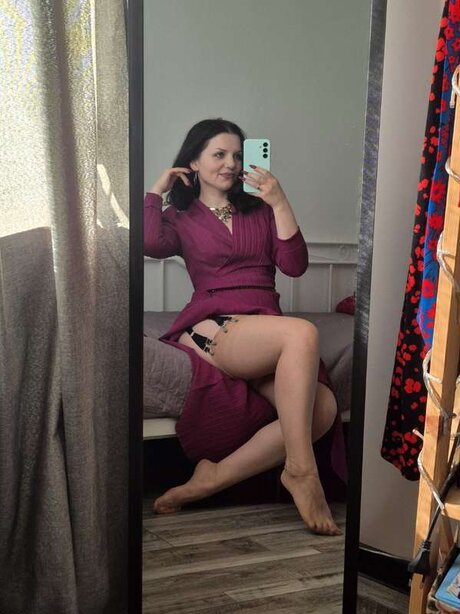 Nylonobsession スター ヌード 写真