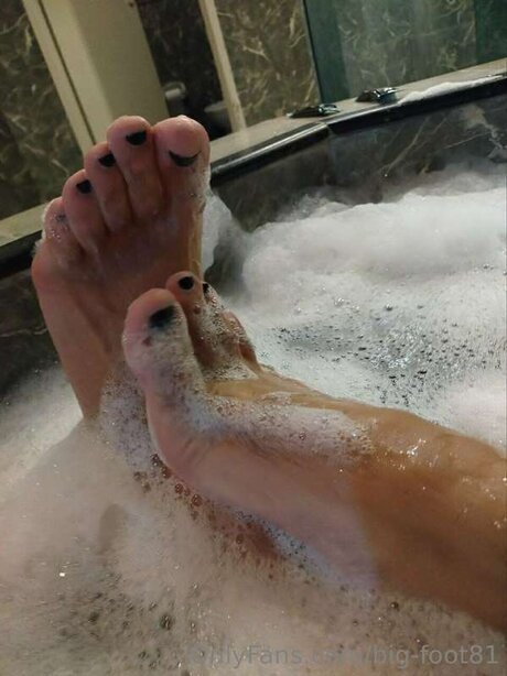 Big Foot81 無料モデル 写真