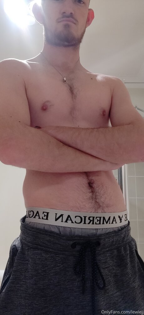 アマチュアブロンドオンリーファンズ セクシーヌード 写真