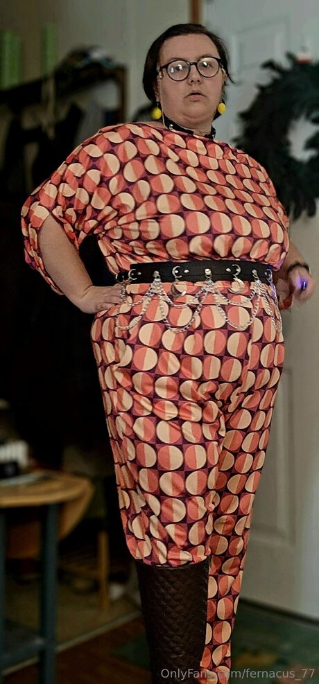 Fernacus 77 xxxポルノスター 写真