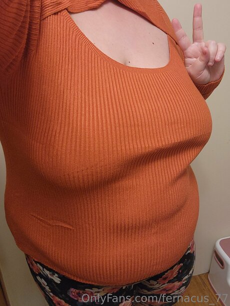 Fernacus 77 ポルノ女優 画像