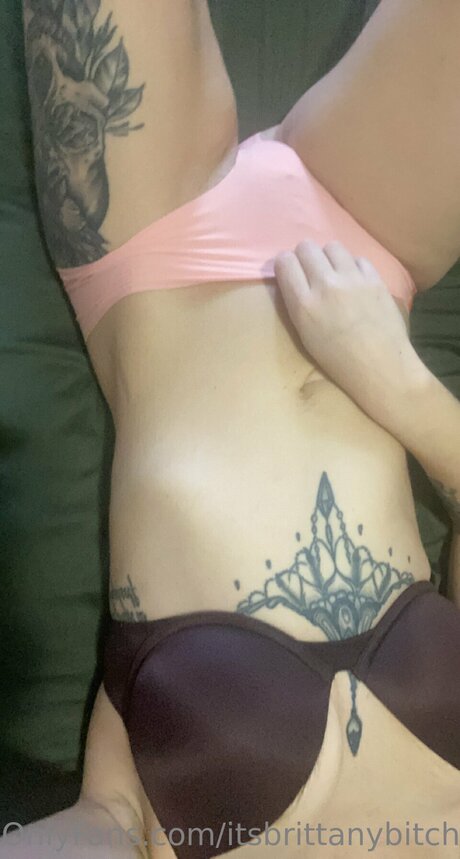 Itsbrittanybitch96 エロティックなポルノスター 写真