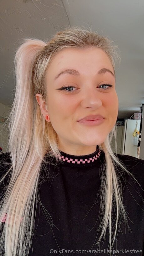 Arabellasparklesfree ポルノスター 写真