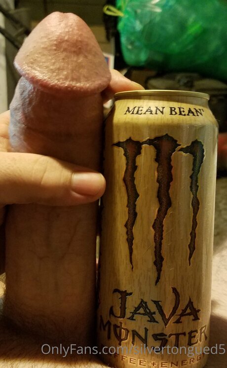 乳首 オンリーファンズ 無料ポルノ 写真