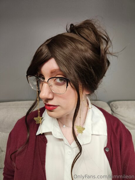 お尻を広げるオンリーファンズ 限定 画像