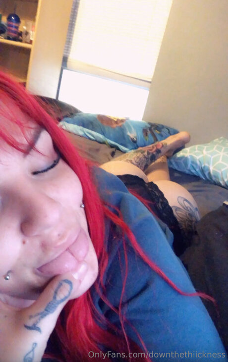 Downthethiickness かわいいスター 写真