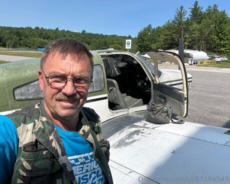 U297194549 ポルノスター 美しい 写真