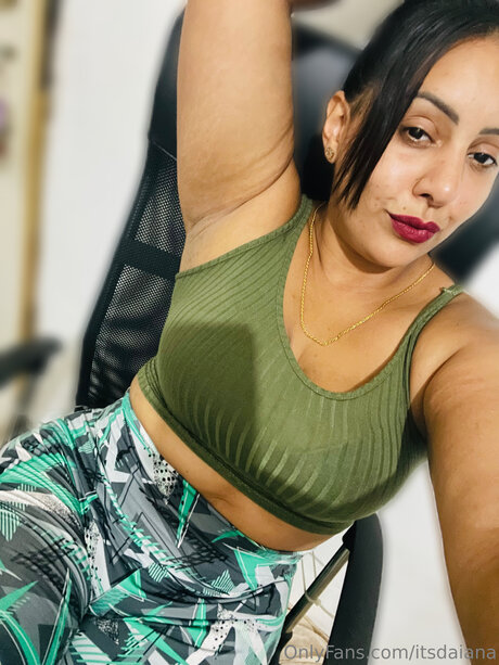 Itsdaiana 無料女優 画像